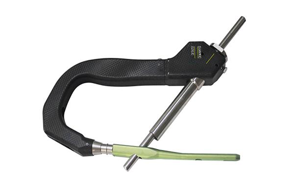 PEEK 대퇴골 골수강 내 고정용 조준 프레임